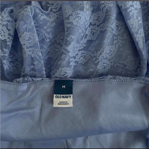 Old Navy Women's Light Blue Lace Tank Top - Picture 6 of 7